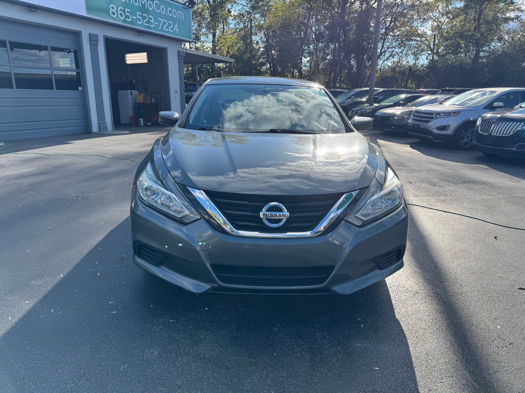 2018 Nissan Altima Image 3