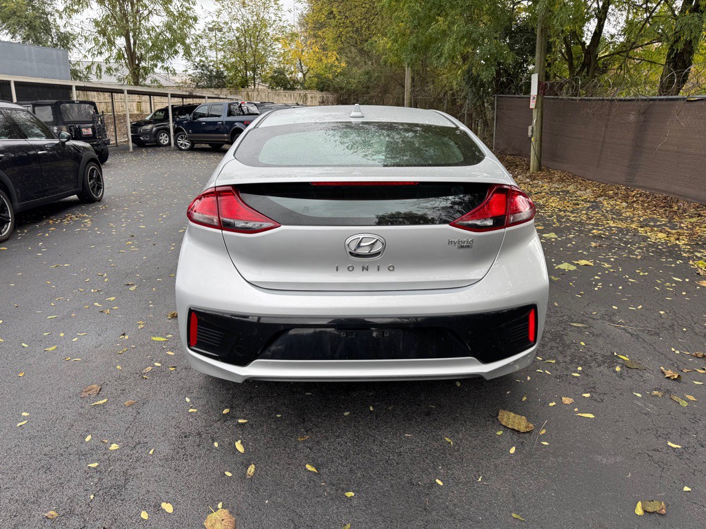 2019 Hyundai Ioniq Image 6