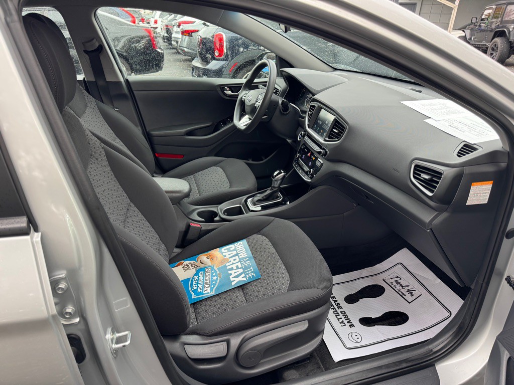 2019 Hyundai Ioniq Image 13