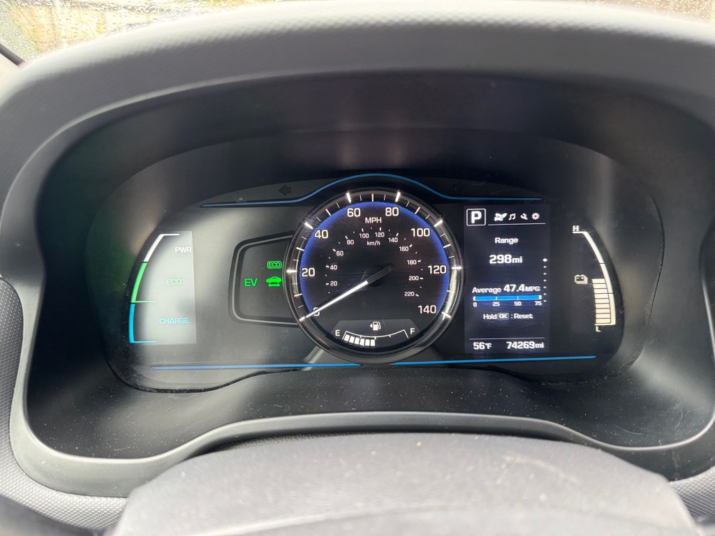 2019 Hyundai Ioniq Image 16