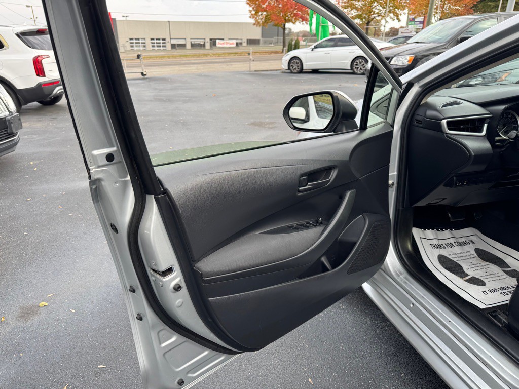 2022 Toyota Corolla Image 13