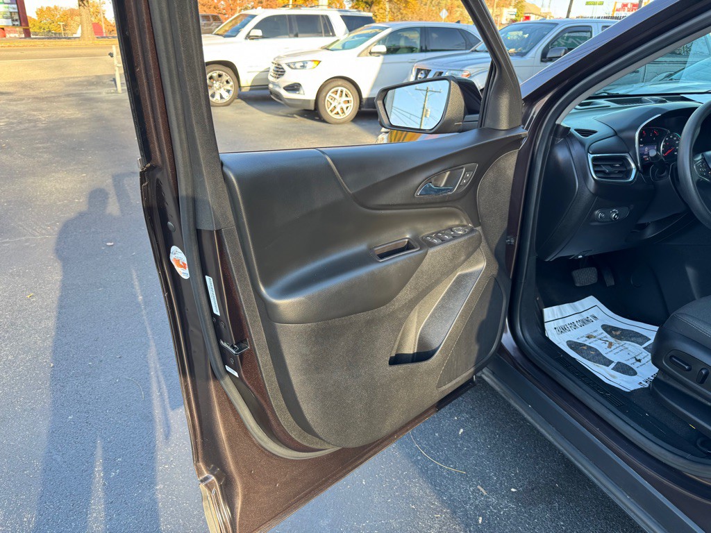 2020 Chevrolet Equinox Image 17