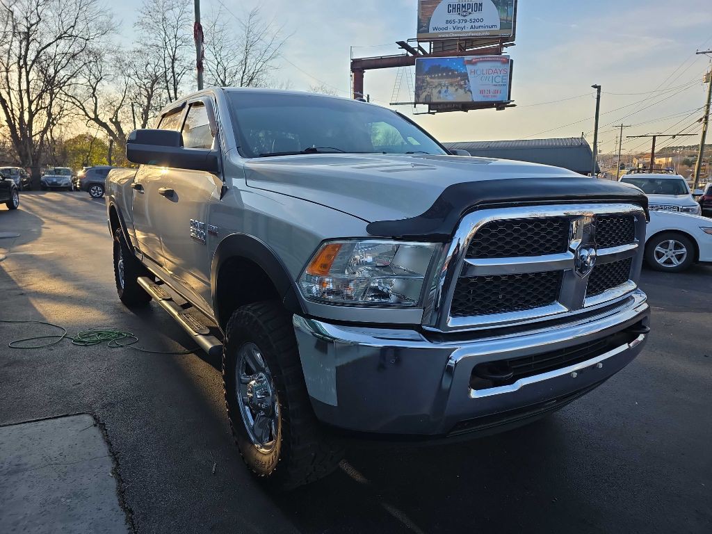 2014 RAM 2500 Image 3