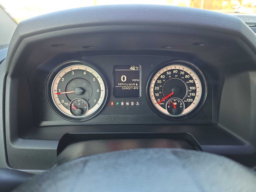 2014 RAM 2500 Image 7