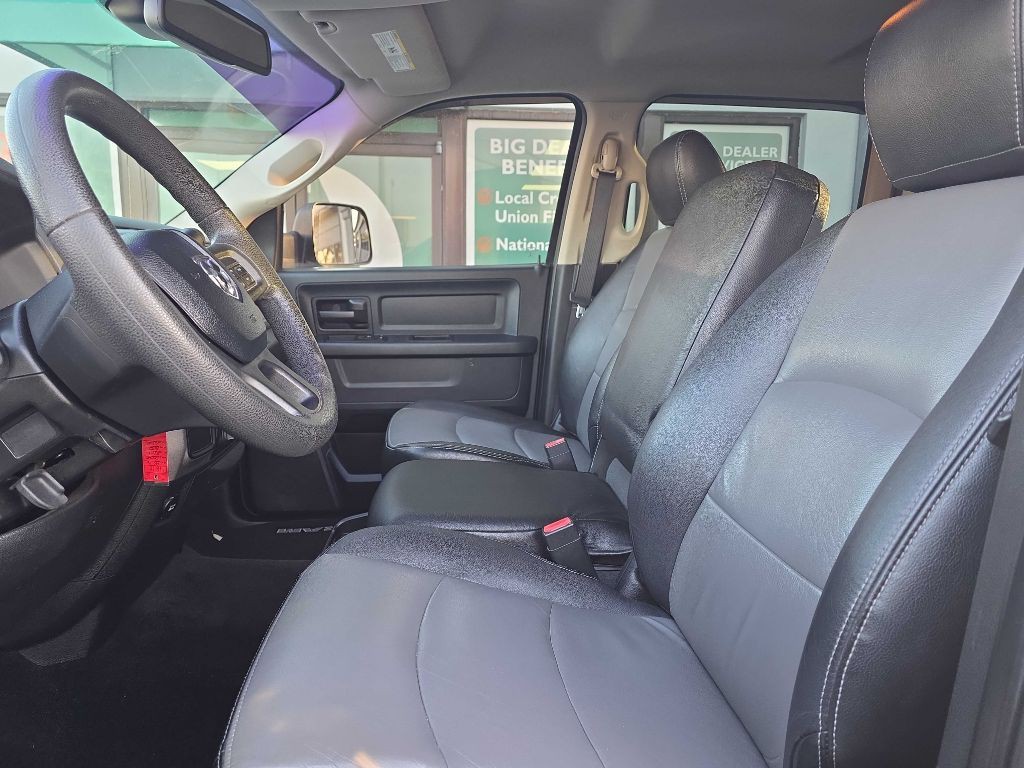 2014 RAM 2500 Image 25