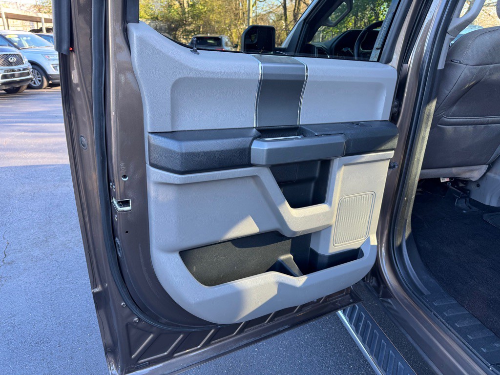 2016 Ford F-150 Image 9