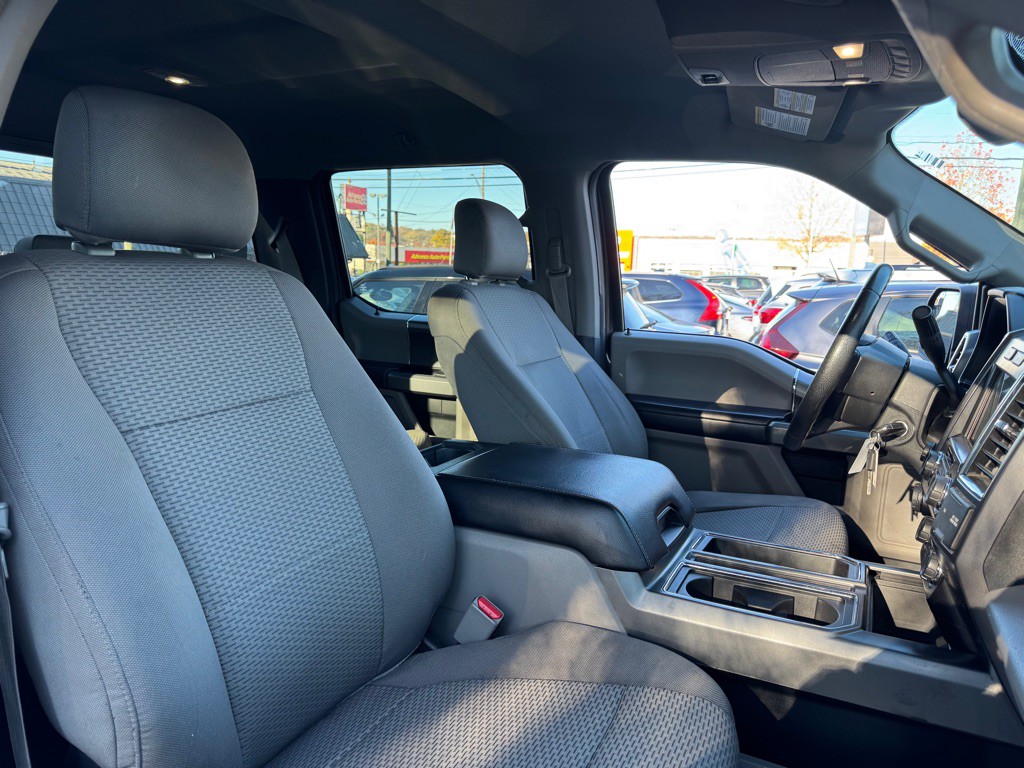 2016 Ford F-150 Image 18