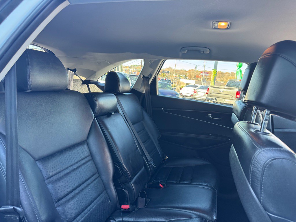 2017 Kia Sorento Image 13