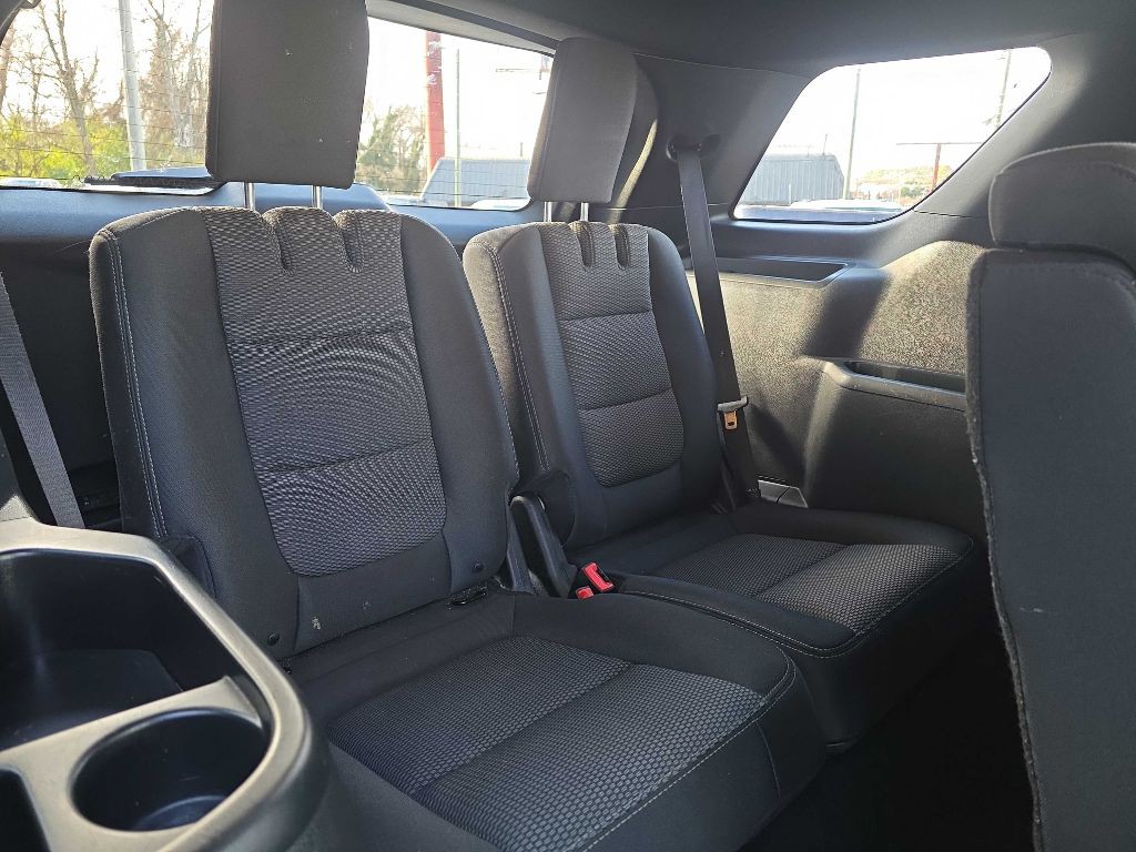 2019 Ford Explorer Image 13