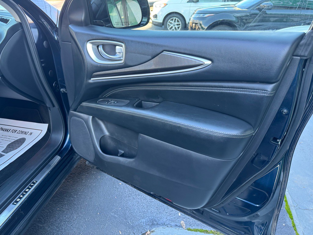 2016 INFINITI QX60 Image 16