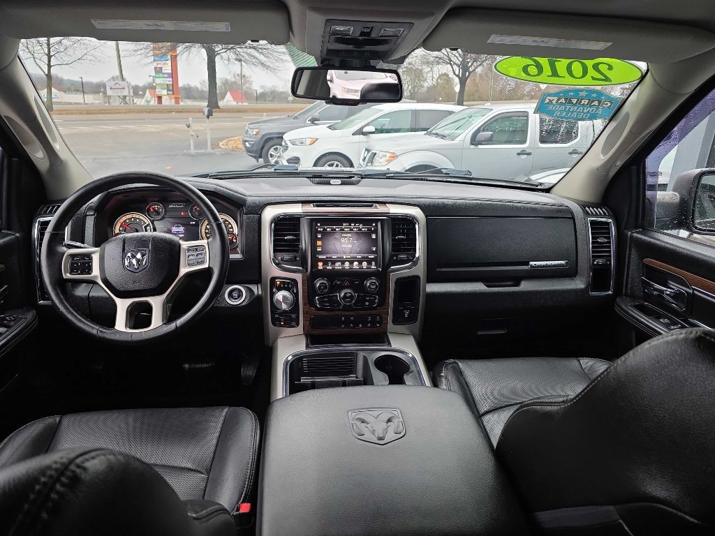 2016 RAM 1500 Image 2