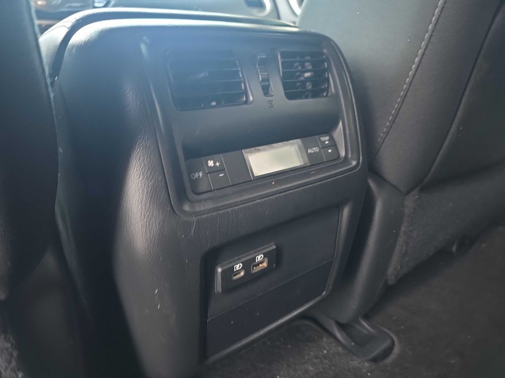 2019 Nissan Pathfinder Image 18