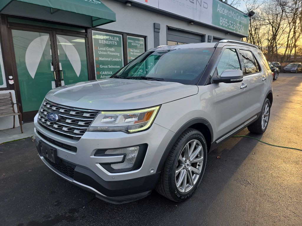 2016 Ford Explorer Image 1