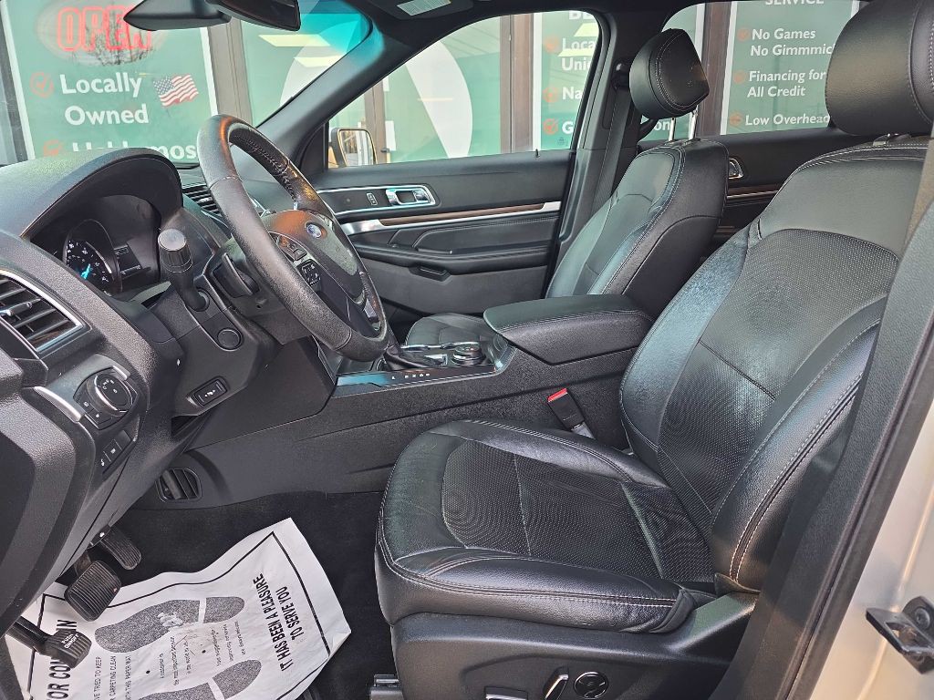 2016 Ford Explorer Image 6