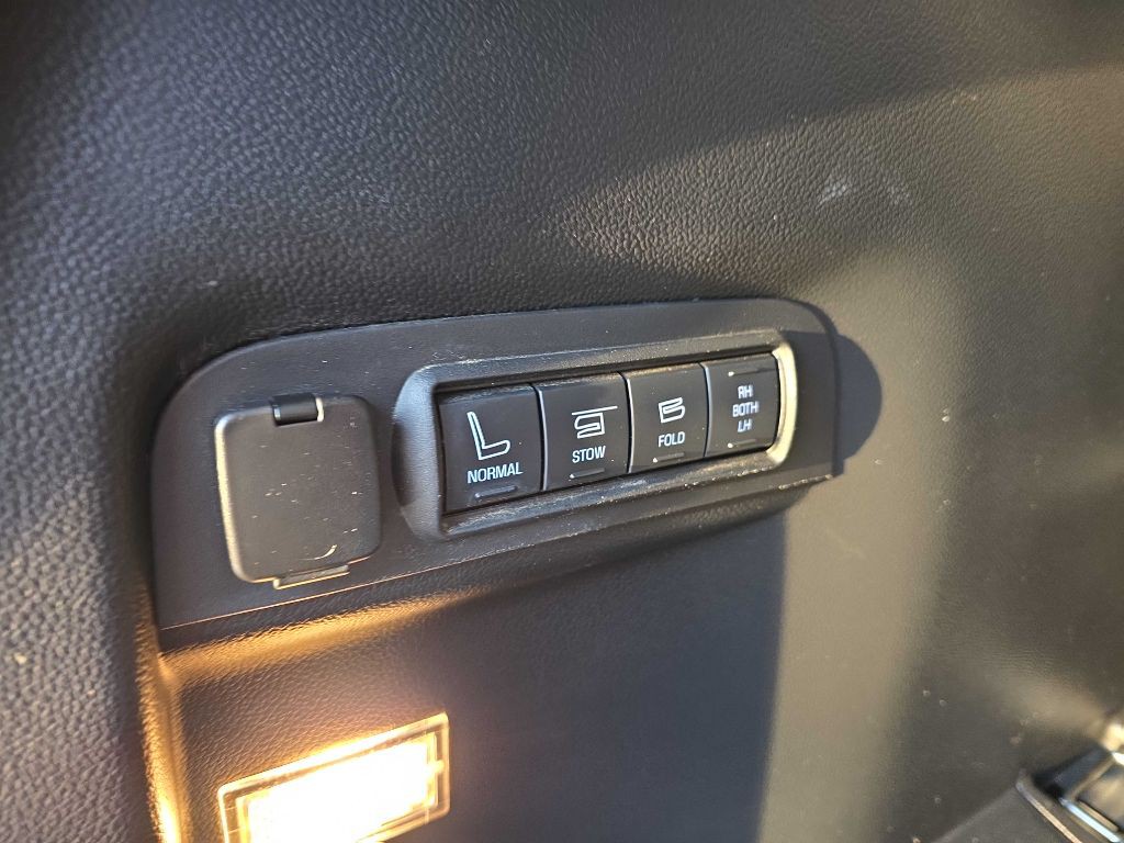 2016 Ford Explorer Image 15