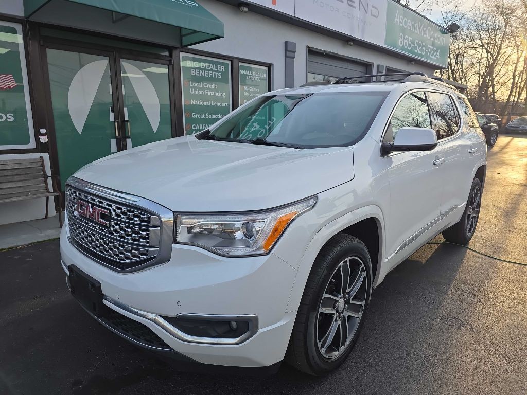 2018 GMC Acadia Image 1