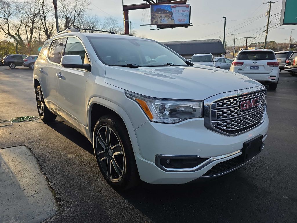 2018 GMC Acadia Image 3