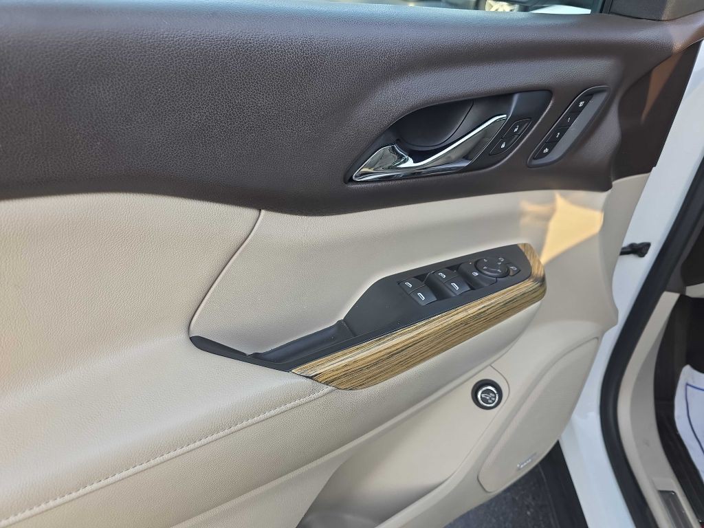 2018 GMC Acadia Image 9