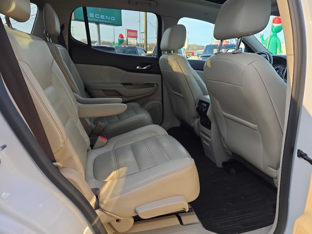 2018 GMC Acadia Image 11