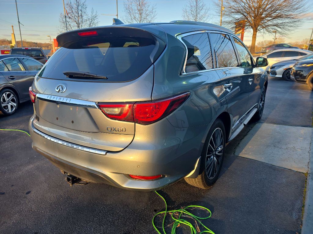 2018 INFINITI QX60 Image 4