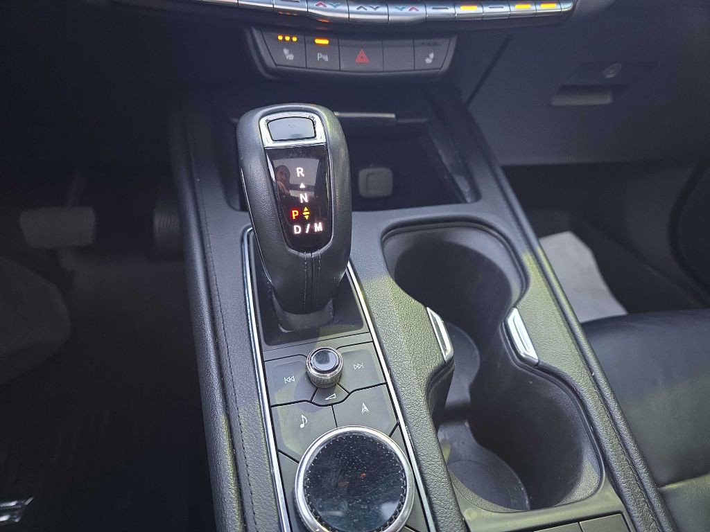 2019 Cadillac XT4 Image 9