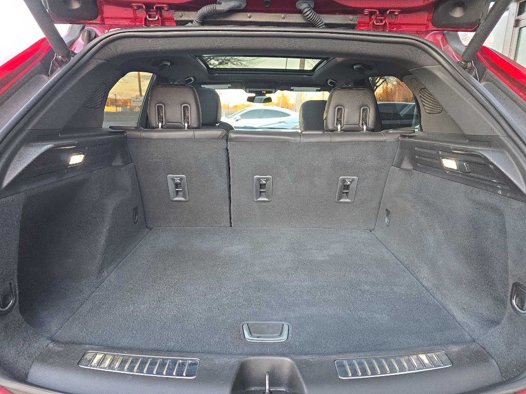 2019 Cadillac XT4 Image 12