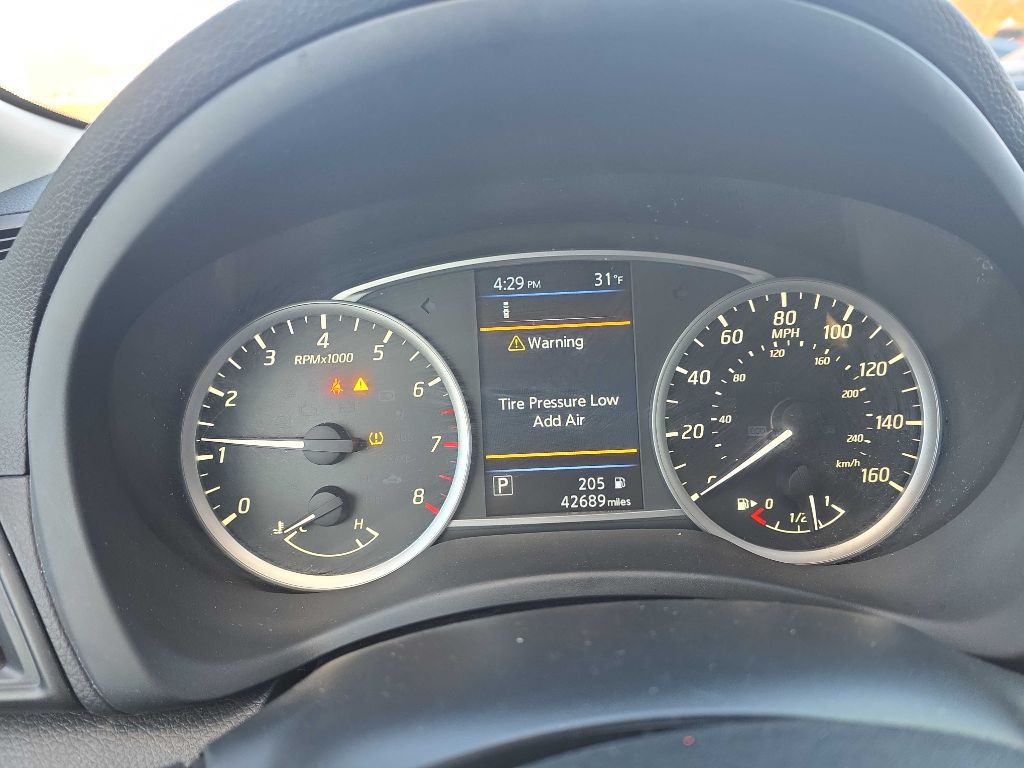 2019 Nissan Sentra Image 6