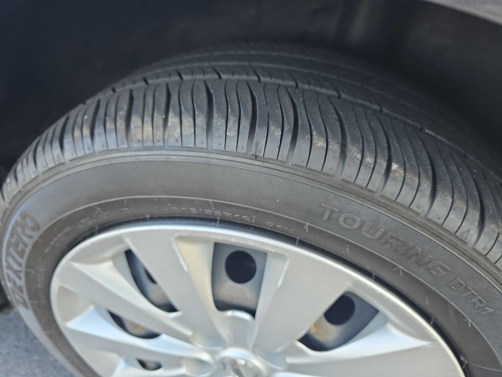 2019 Nissan Sentra Image 9