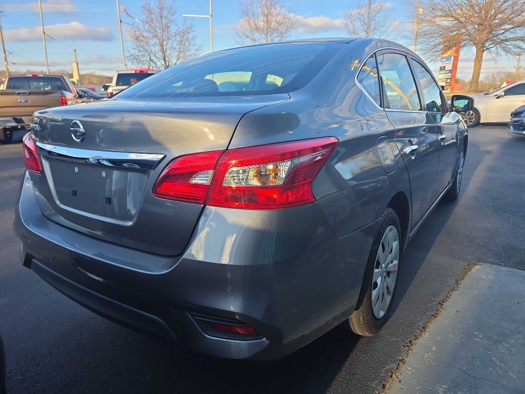 2019 Nissan Sentra Image 4