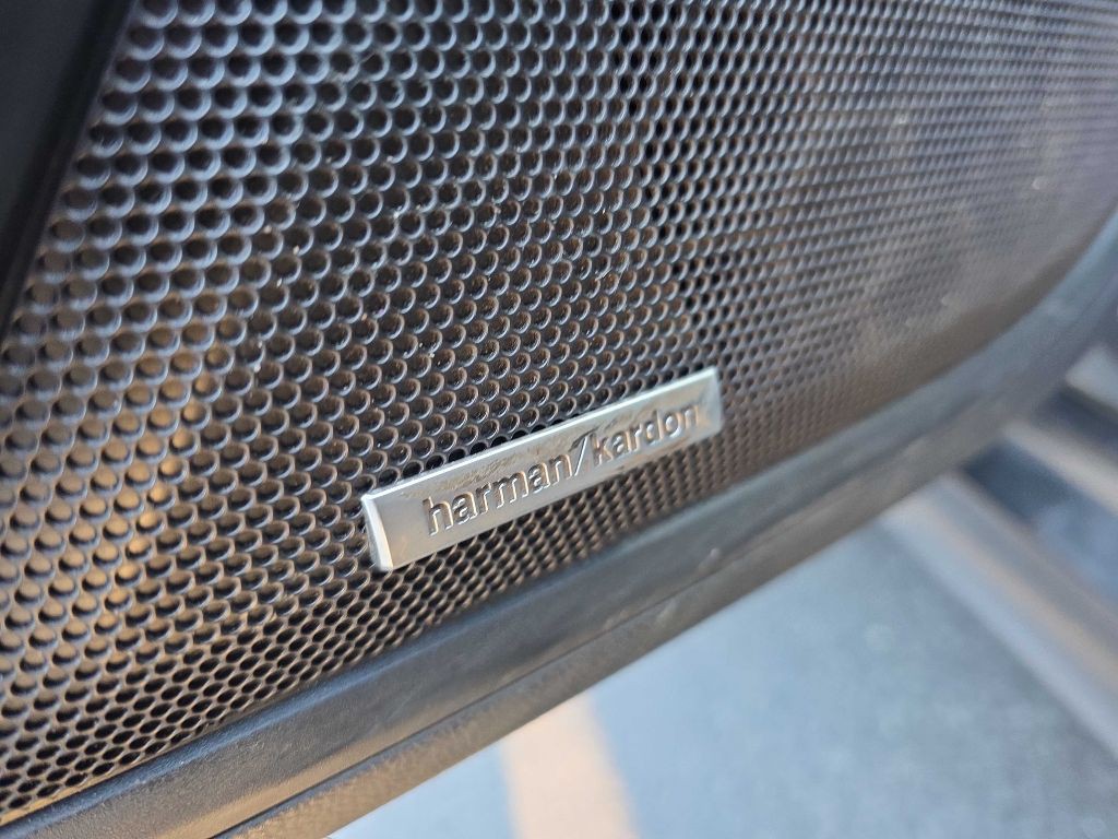 2020 Subaru Legacy Image 8