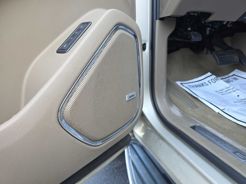 2017 GMC Yukon Image 8