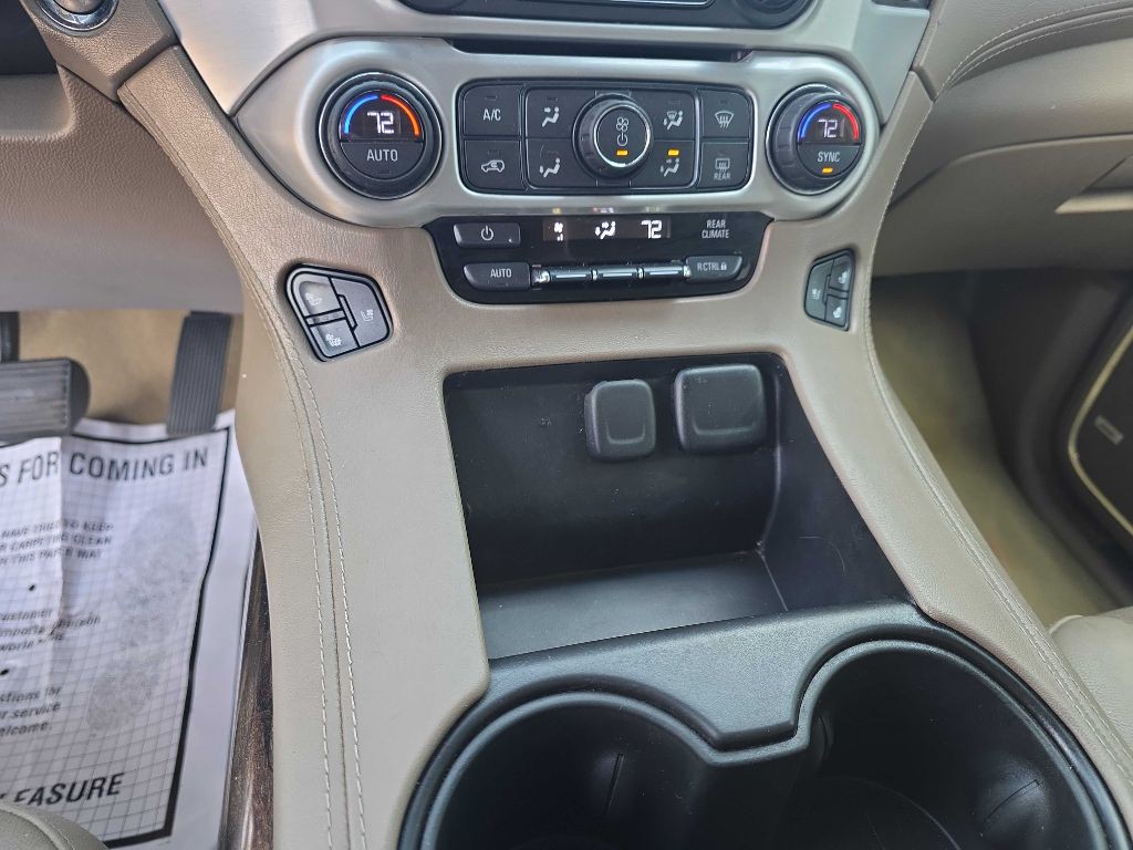 2017 GMC Yukon Image 9