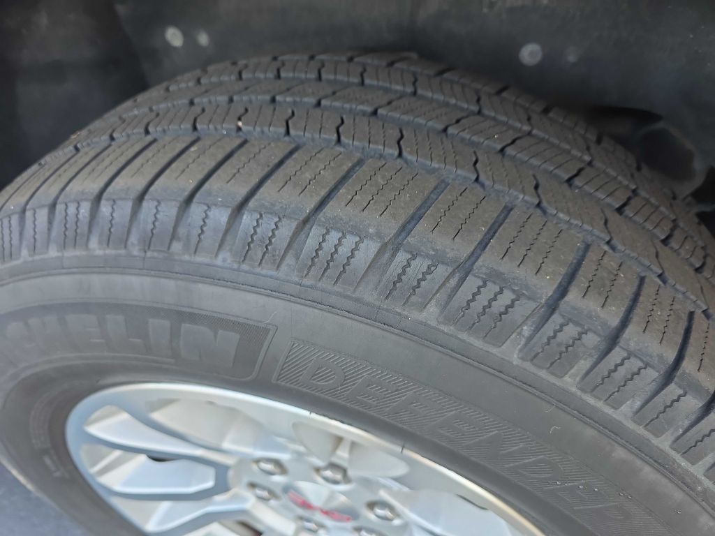 2017 GMC Yukon Image 15