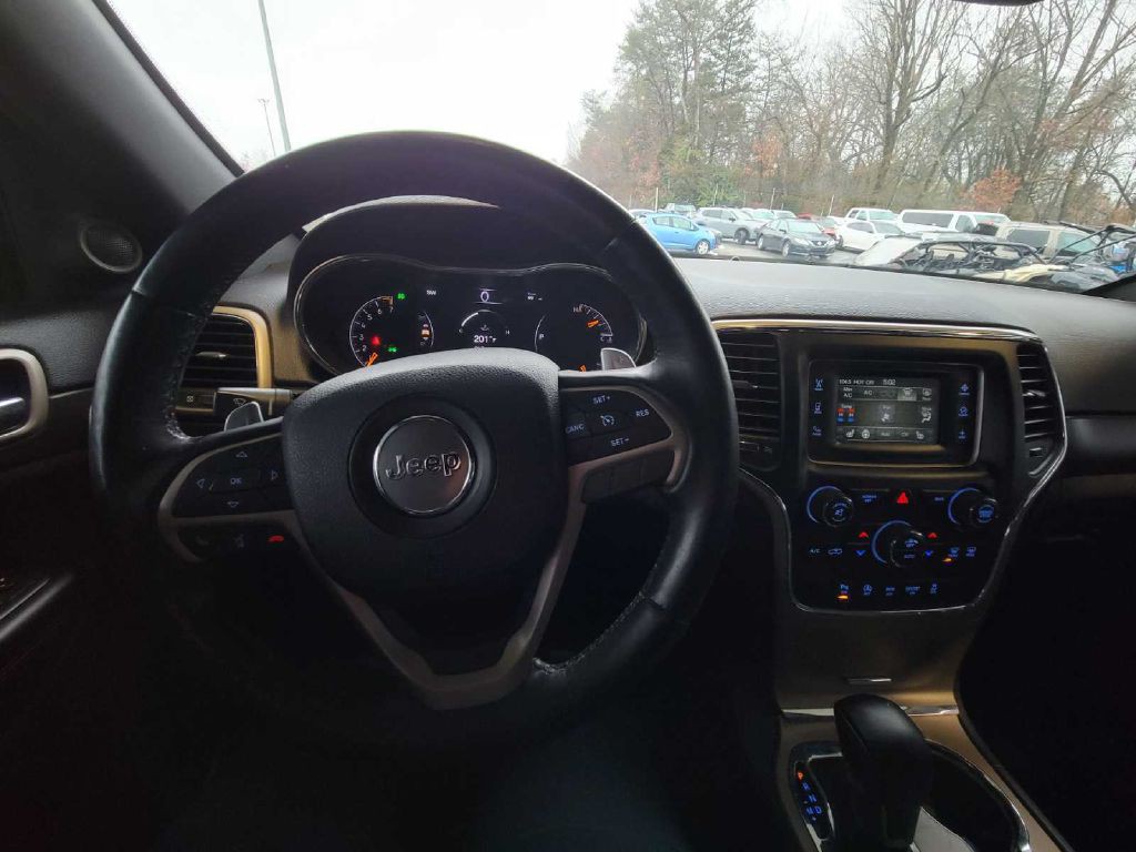 2017 Jeep Grand Cherokee Image 6