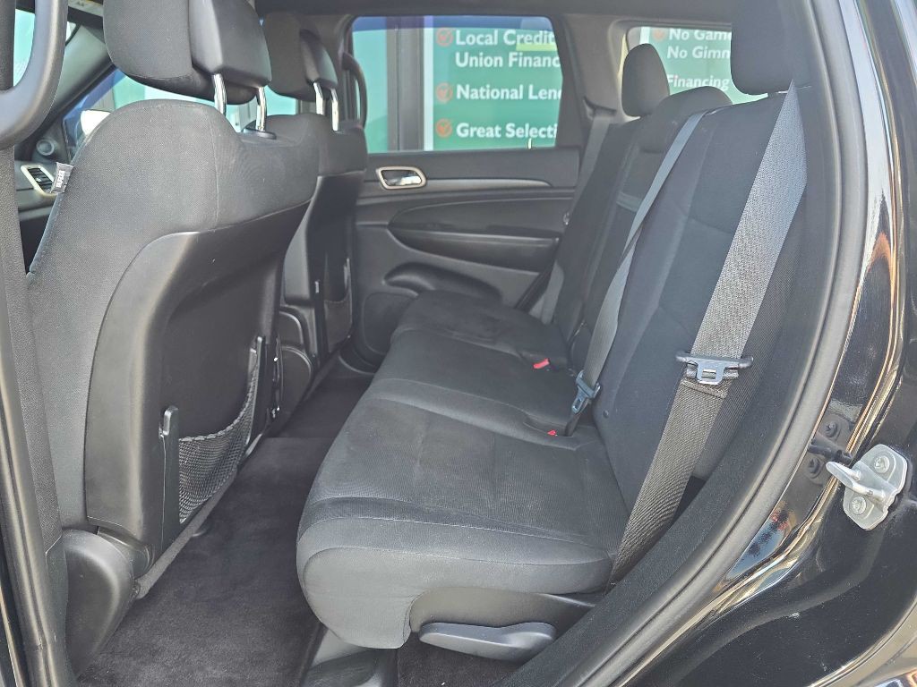 2017 Jeep Grand Cherokee Image 17