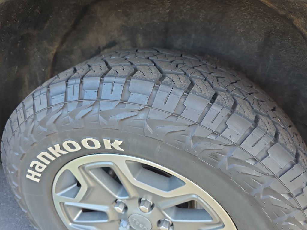 2017 Jeep Grand Cherokee Image 18