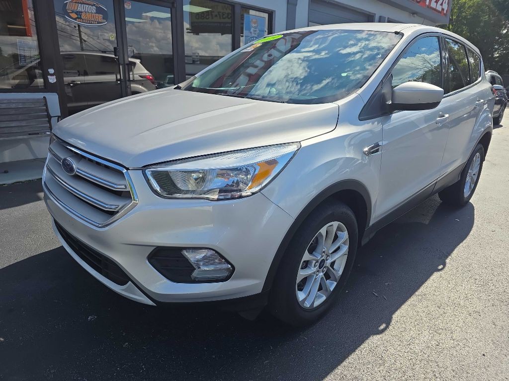 2019 Ford Escape Image 1