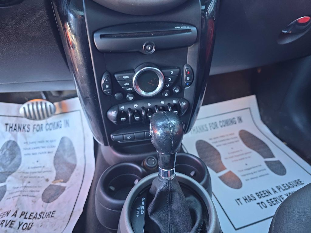 2012 MINI Countryman Image 6