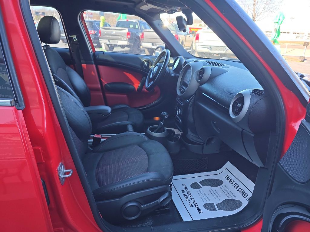 2012 MINI Countryman Image 8