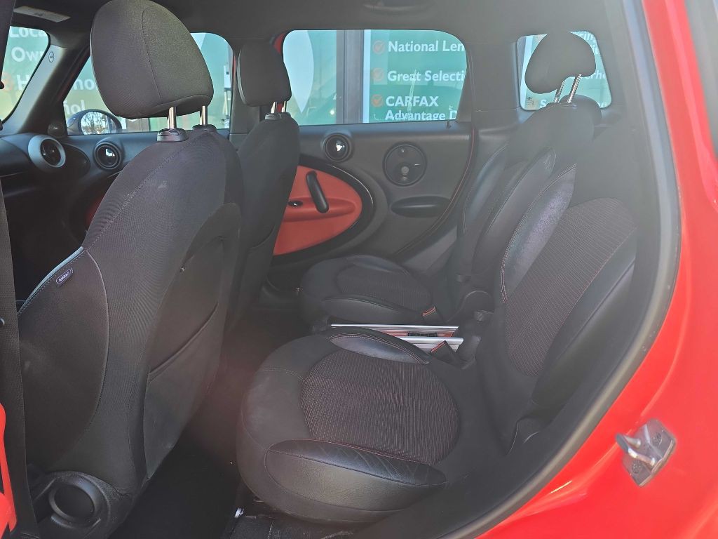 2012 MINI Countryman Image 10