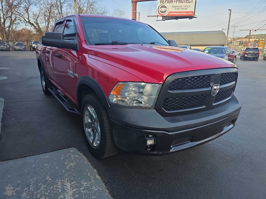 2015 RAM 1500 Image 3