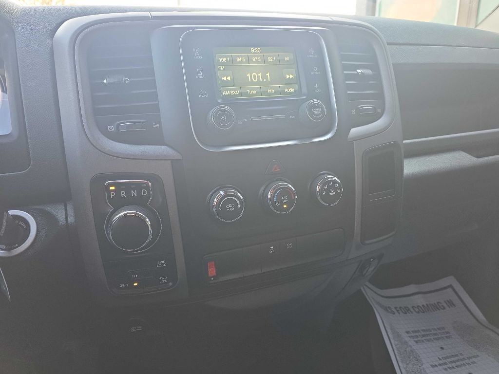 2015 RAM 1500 Image 7