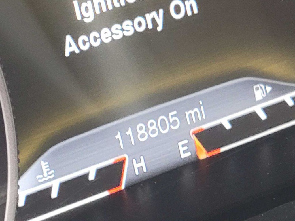 2017 Jeep Cherokee Image 7