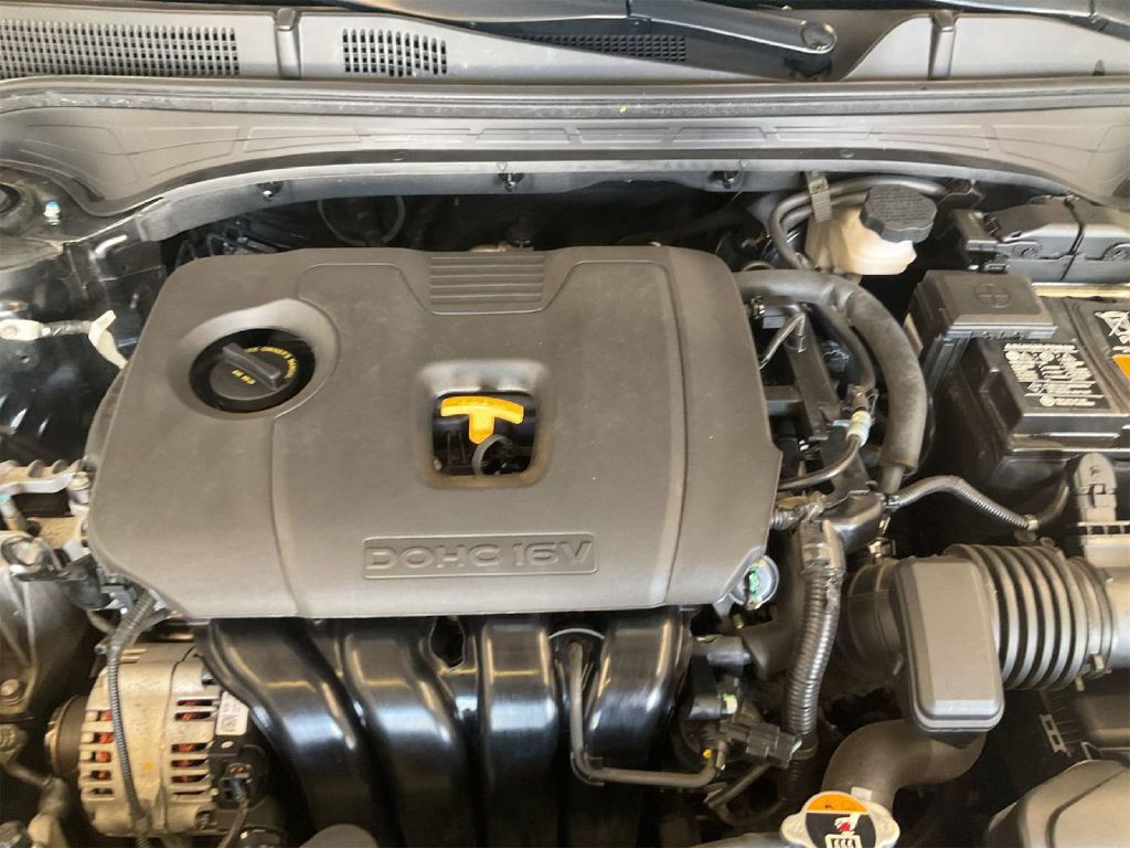 2023 Kia Forte Image 6