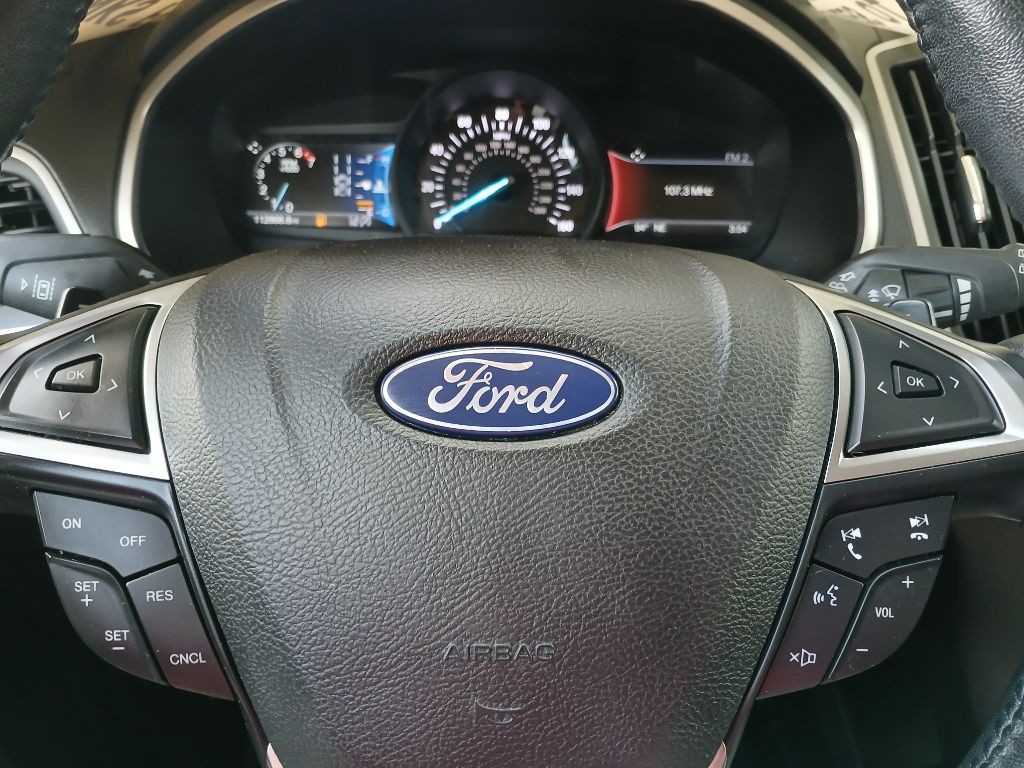 2020 Ford Edge Image 12