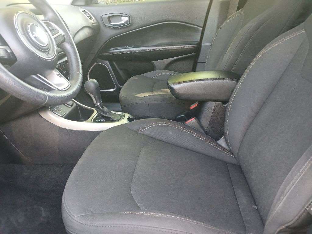 2019 Jeep Compass Image 7