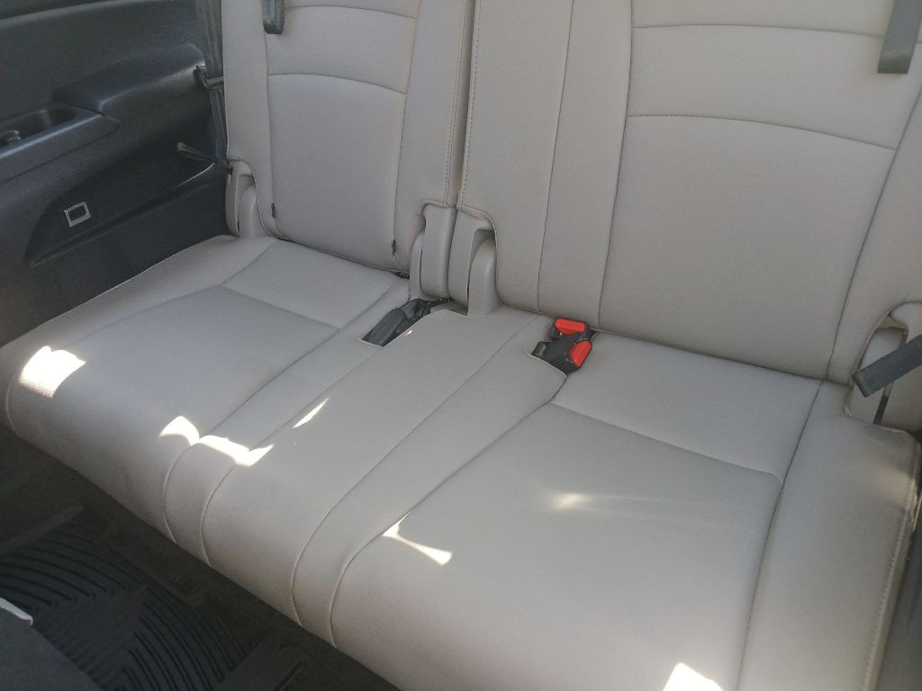 2016 Honda Pilot Image 12