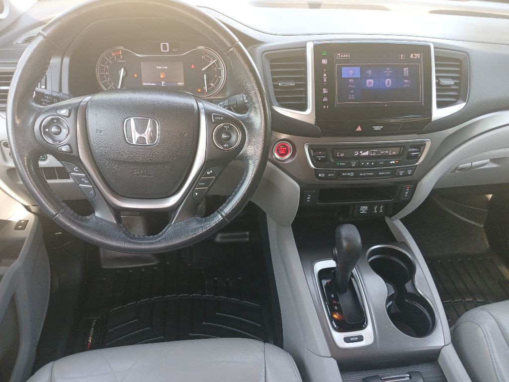 2016 Honda Pilot Image 2