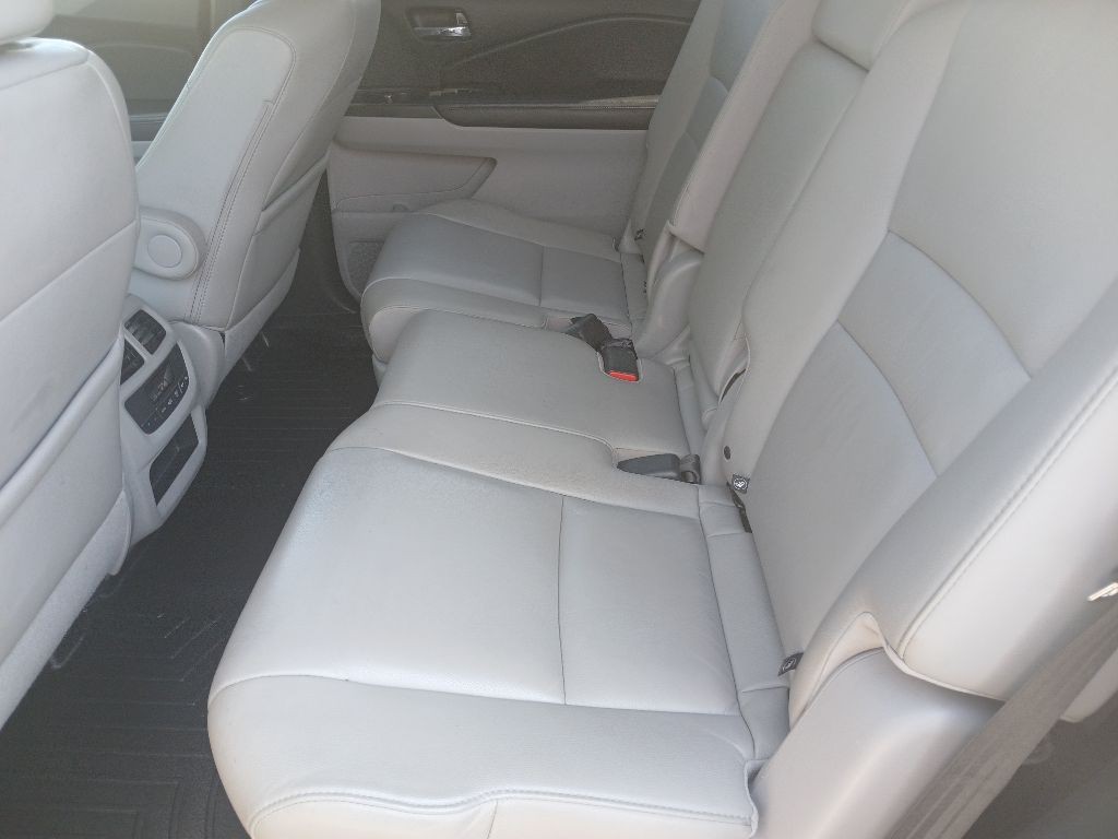 2016 Honda Pilot Image 10