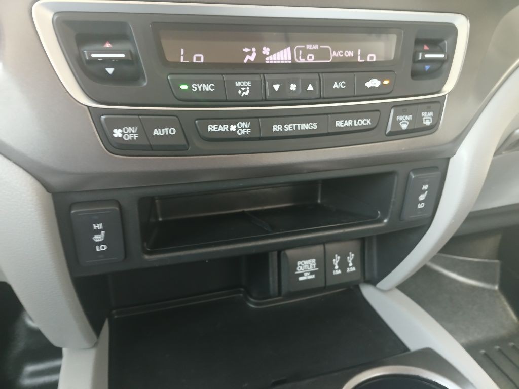 2016 Honda Pilot Image 14